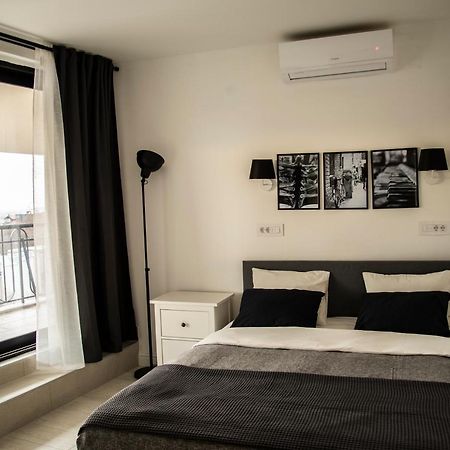 Rooftop Terrace Apartment เบลเกรด ภายนอก รูปภาพ