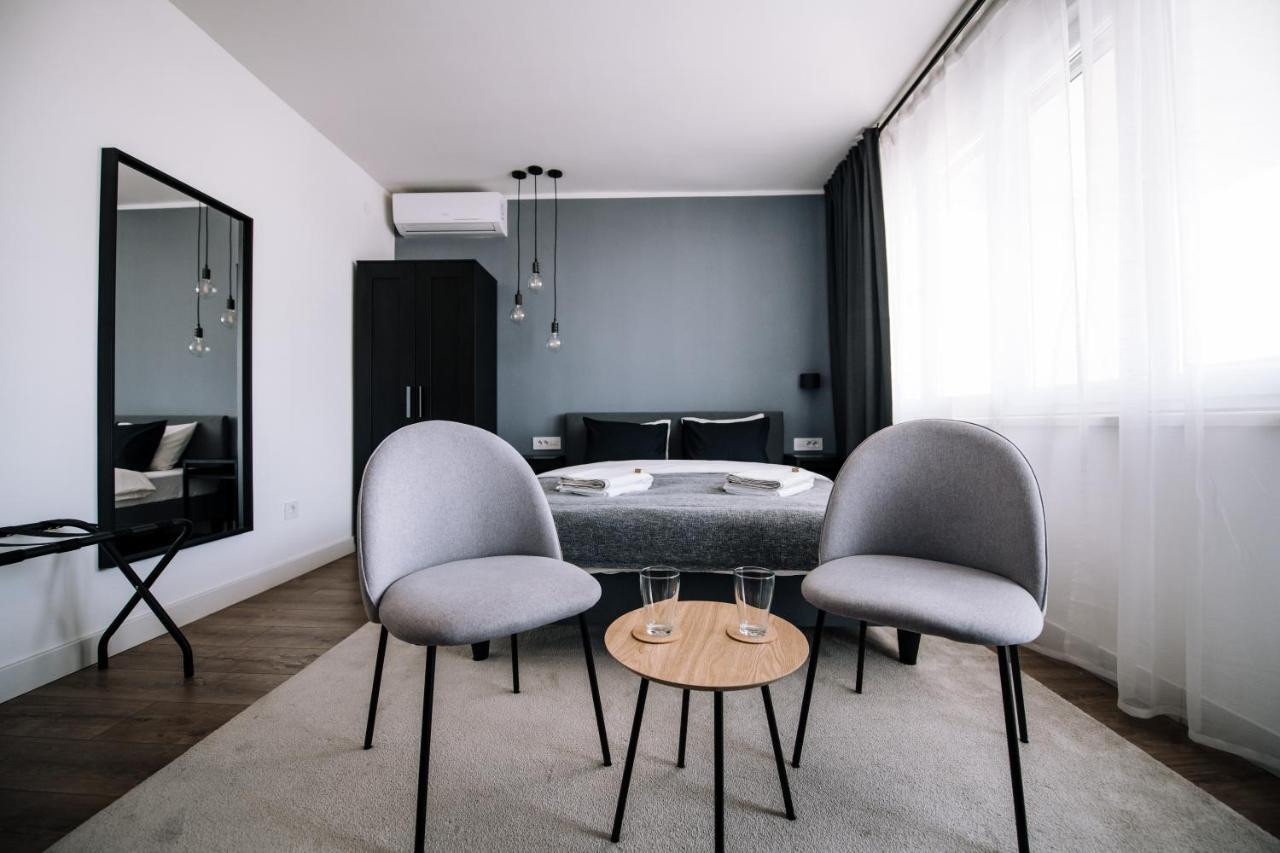 Rooftop Terrace Apartment เบลเกรด ภายนอก รูปภาพ