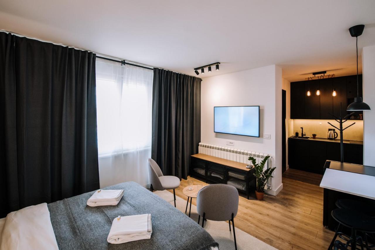 Rooftop Terrace Apartment เบลเกรด ภายนอก รูปภาพ